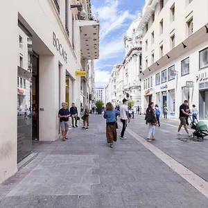 https://le-scanff-ma1083-saint-fereol.fr-provencehotel.com