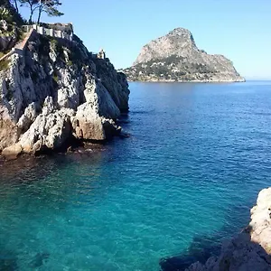 https://casetta-santelia-da-filippo.sicilyhotelsitaly.net